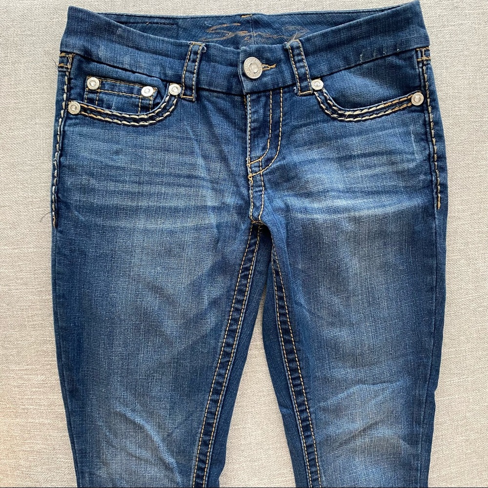 Seven Jeans Skinny Mid Rise jewel pocket details